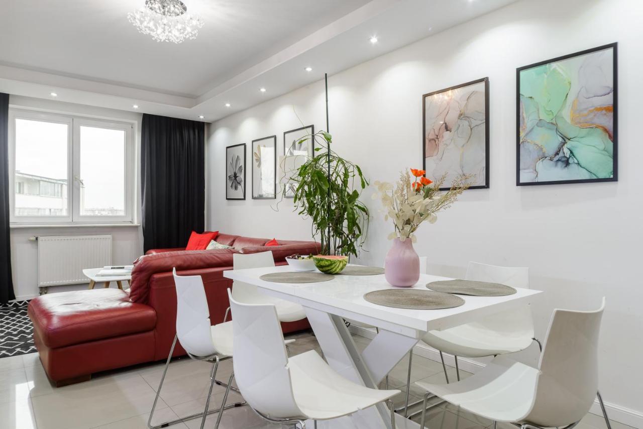 Lumina Spacious Apartment Near The Railway Station Warsaw Exterior photo